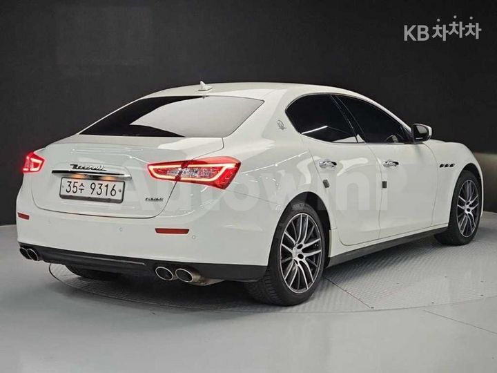 Maserati Ghibli 2017 — 4