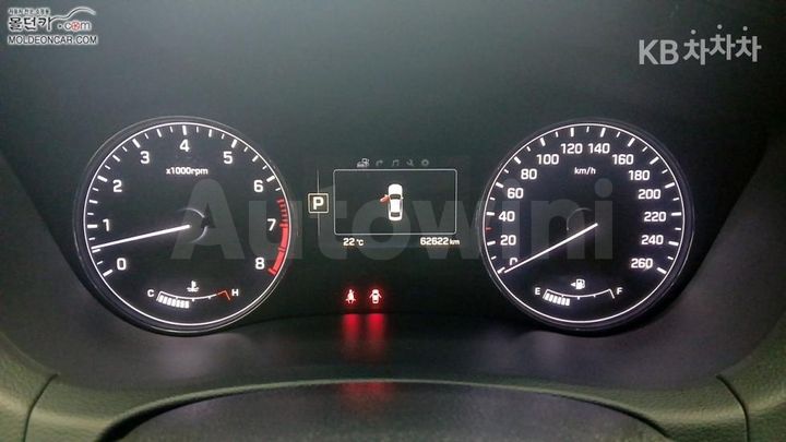 Hyundai Genesis 2016 KMHGL41DDGU105415 — 5