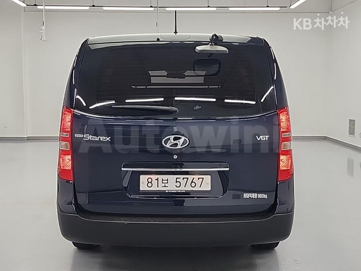 Hyundai Starex 2019 KMFWBX7KBKU096922 — 3