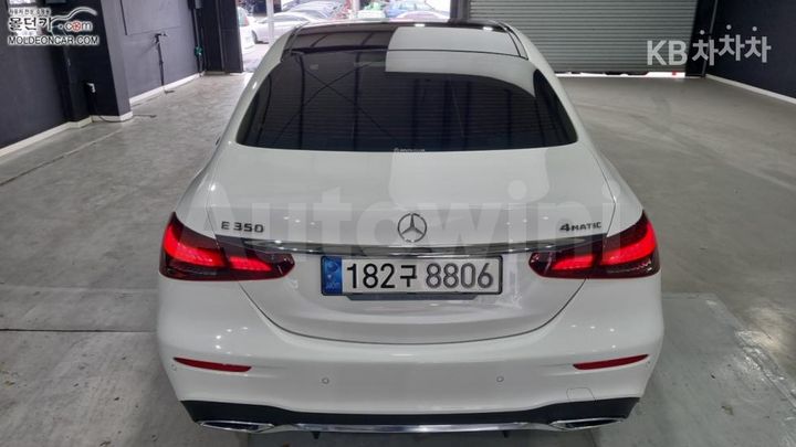 Mercedes-Benz E Class 2021 — 4