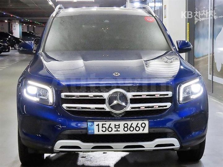 Mercedes-Benz GLB Class 2021 W1N4M1CB4MW096736 — 2
