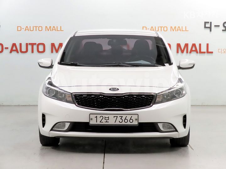 Kia K3 2018 KNAFK412BJA739013 — 2