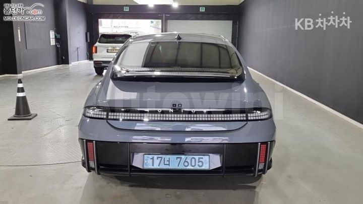 Hyundai Ioniq6 2023 — 4