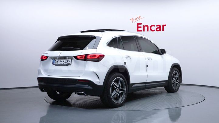 Mercedes-Benz GLA Class 2020 — 2