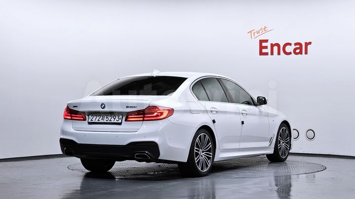 BMW 5 Series 2020 — 2