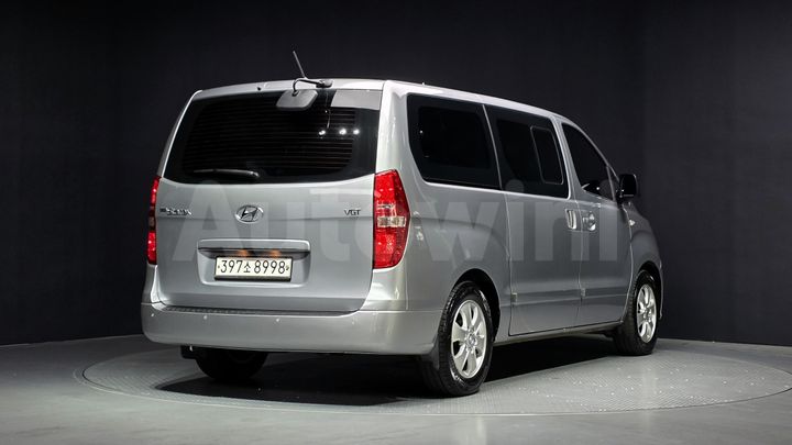 Hyundai Starex 2020 — 2