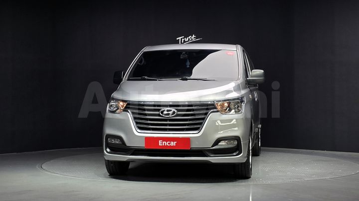 Hyundai Starex 2020 — 3