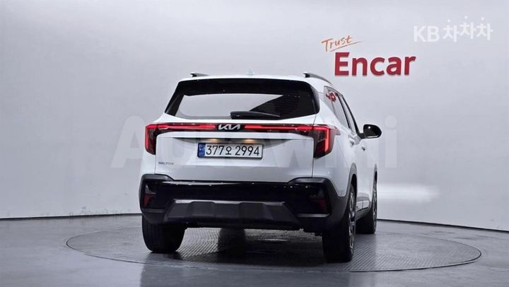 Kia Seltos 2024 — 3