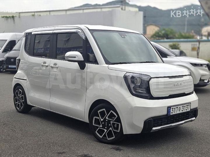 Kia Ray 2024 KNACH811BRT399853 — 3