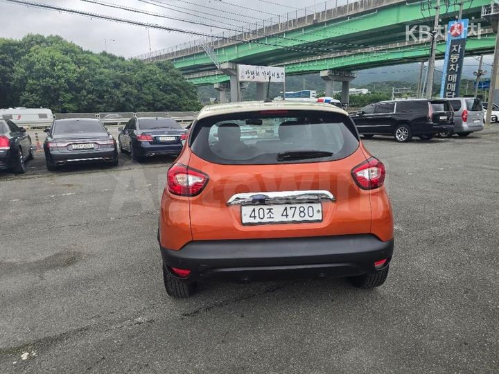 Renault QM3 2014 VF12R3L1EEW177237 — 3