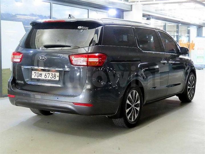 Kia Carnival 2018 KNHMF37ABJS395969 — 4