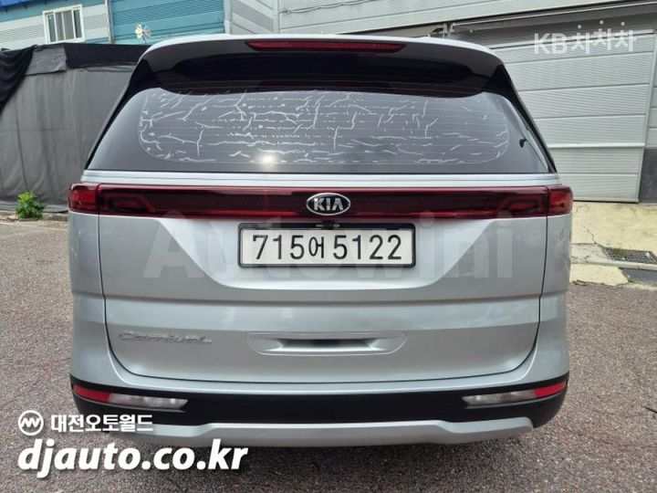 Kia Carnival 2021 KNHNB37BBMS103591 — 4