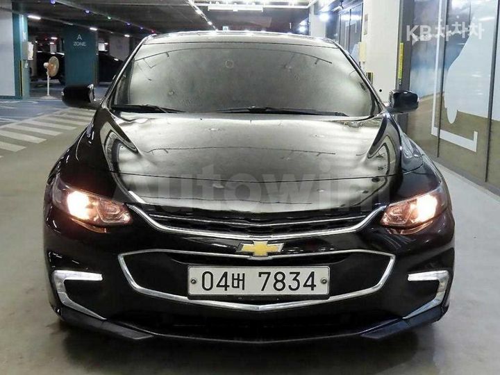 Chevrolet Malibu 2018 — 2