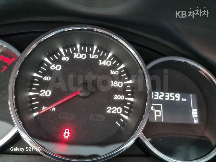 Renault SM3 2011 KNMC4C2HMBP087346 — 4