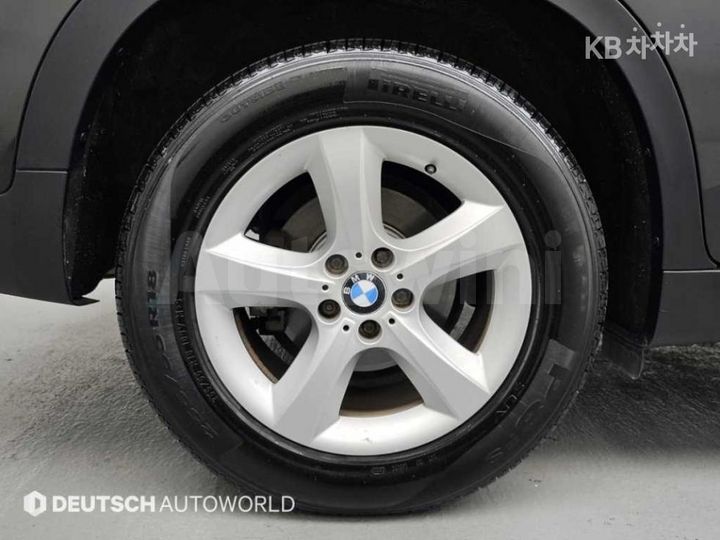 BMW X5 2011 — 5