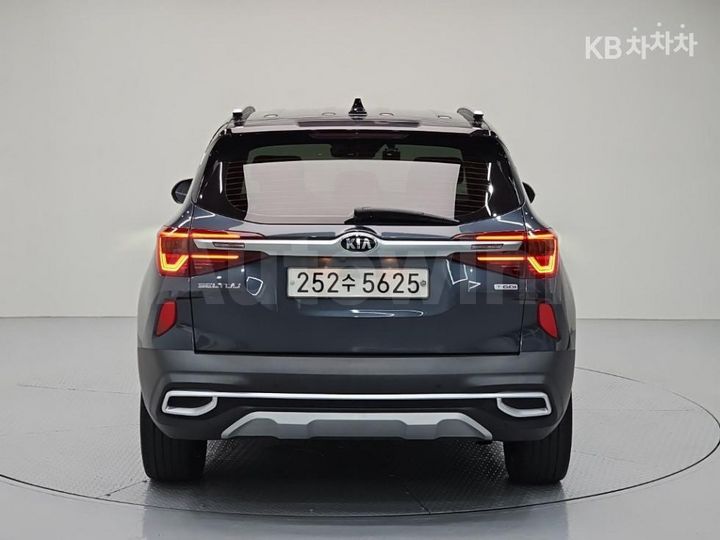 Kia Seltos 2020 — 3