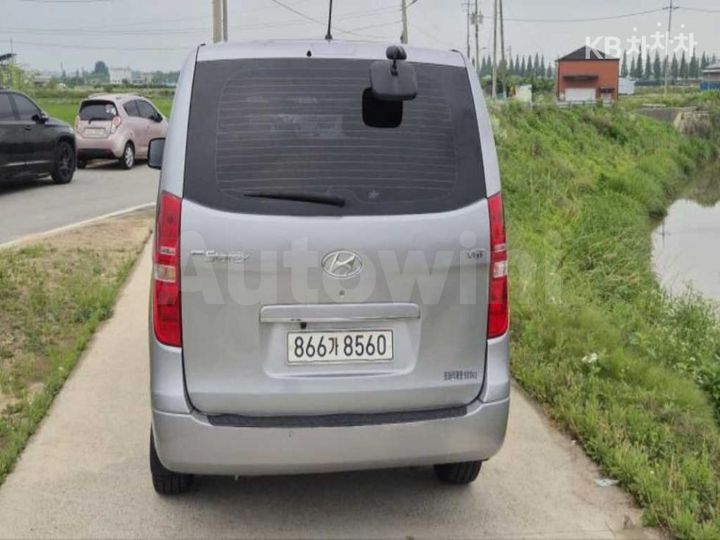Hyundai Starex 2019 — 3