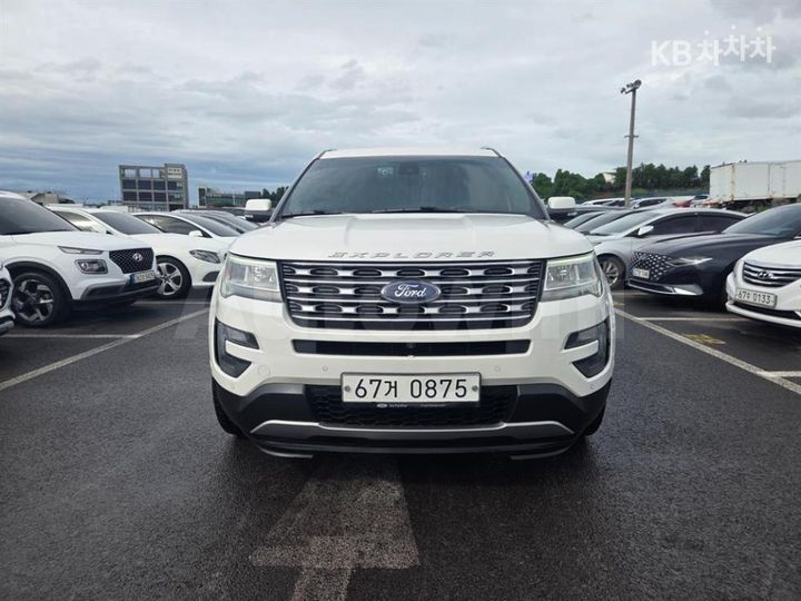 Ford Explorer 2016 — 2