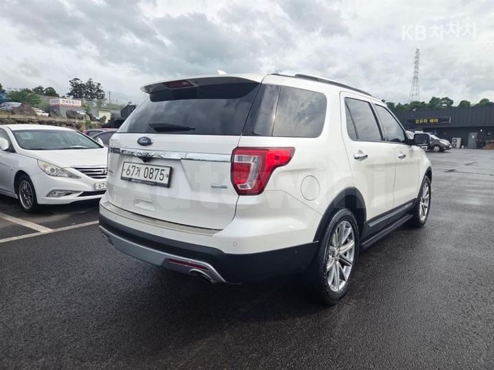 Ford Explorer 2016 — 3