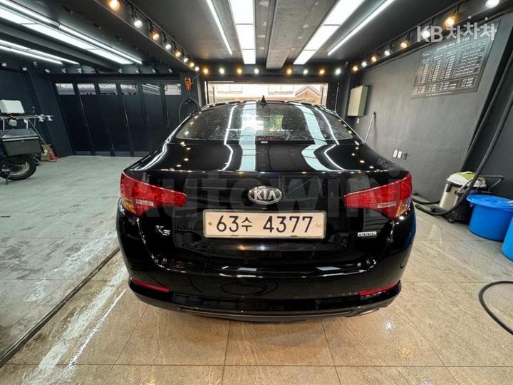 Kia K5 2013 KNAGN419BDA363850 — 5