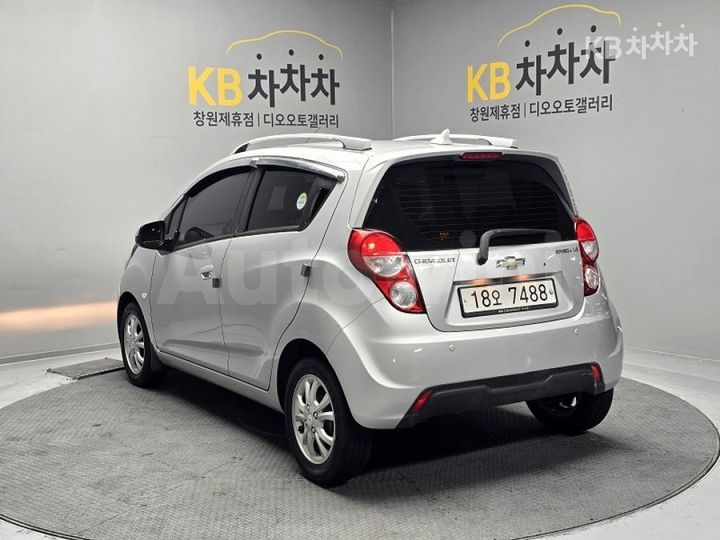 Chevrolet Spark 2014 KLYMA481DEC410716 — 4