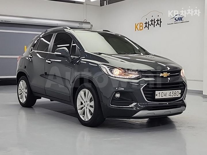 Chevrolet Trax 2017 KLABA76BDHB139504 — 4