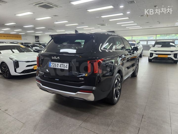Kia Sorento 2026 — 4