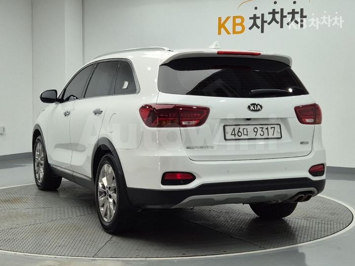 Kia Sorento 2018 — 2