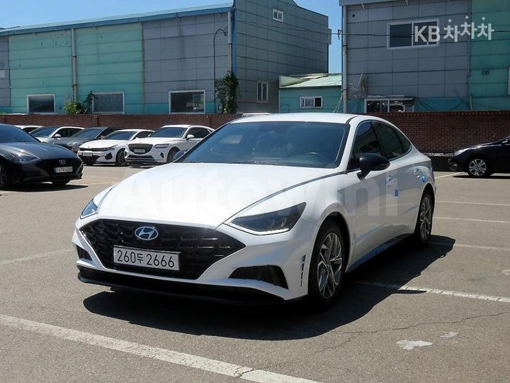 Hyundai Sonata 2022 — 2