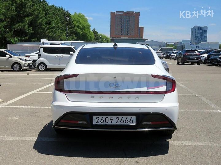 Hyundai Sonata 2022 — 3