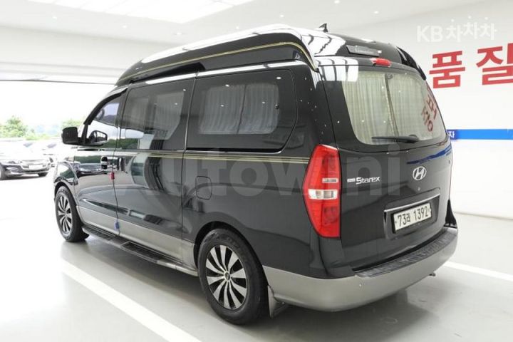 Hyundai Starex 2015 KMJWA37KBFU652576 — 4