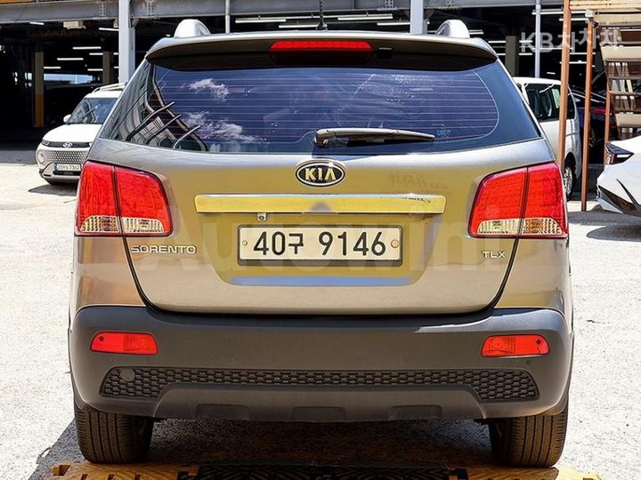 Kia Sorento 2012 KNAKU815BCA314312 — 3