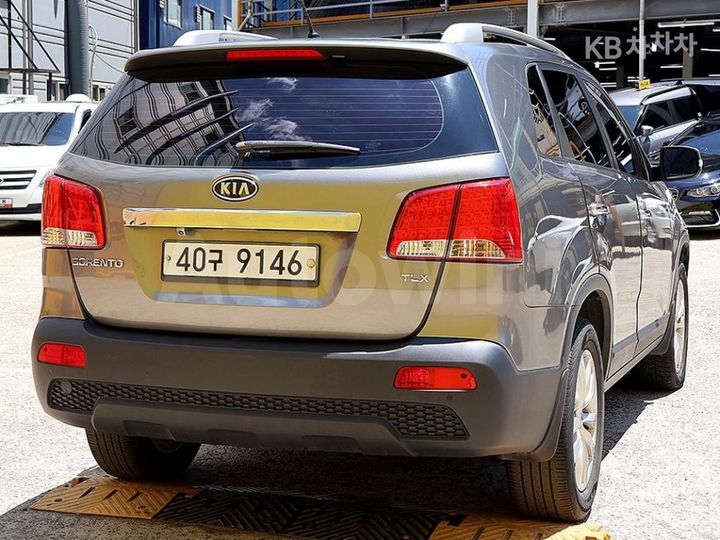 Kia Sorento 2012 KNAKU815BCA314312 — 4