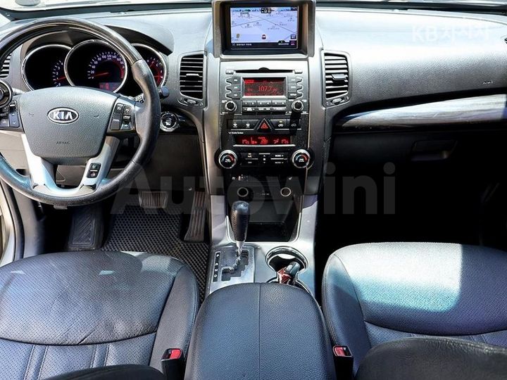 Kia Sorento 2012 KNAKU815BCA314312 — 5