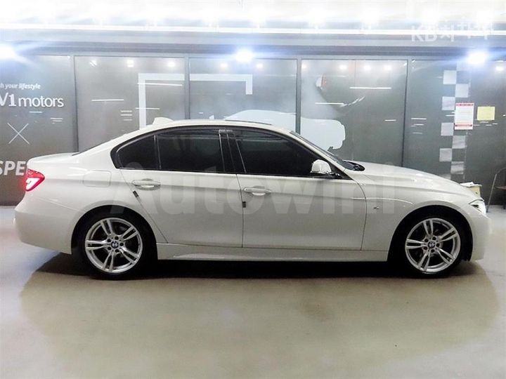 BMW 3 Series 2016 — 3
