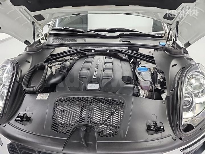 Porsche Macan 2017 — 5