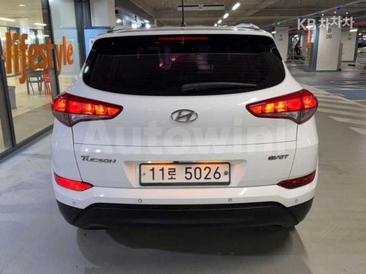 Hyundai Tucson 2016 — 5