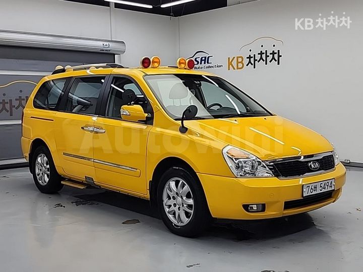 Kia Carnival 2013 KNHMD376BDS523329 — 4