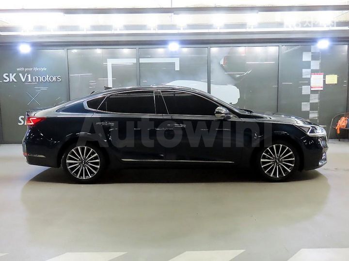 Kia K7 2017 KNALB415BHA088898 — 3