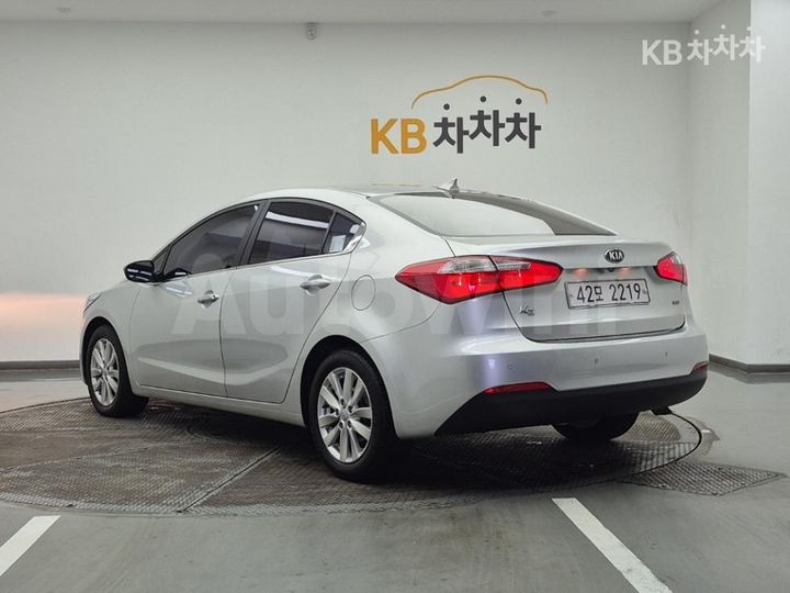 Kia K3 2013 KNAFK412BDA841534 — 3