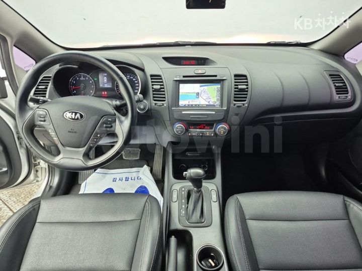 Kia K3 2013 KNAFK412BDA841534 — 5