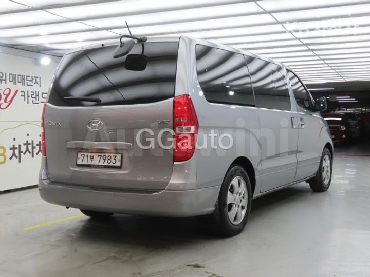 Hyundai Starex 2020 — 4