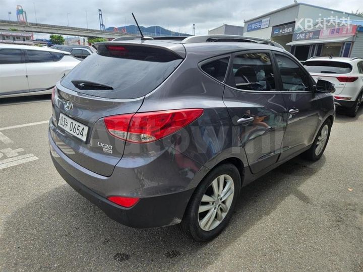 Hyundai Tucson 2013 KMHJU81VBDU606468 — 4