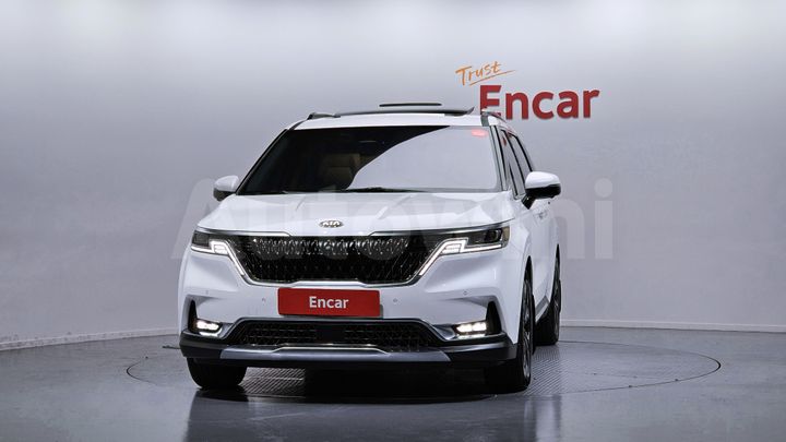Kia Carnival 2021 — 3