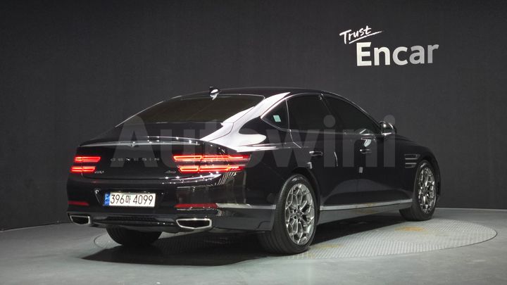 Genesis G80 2021 — 2