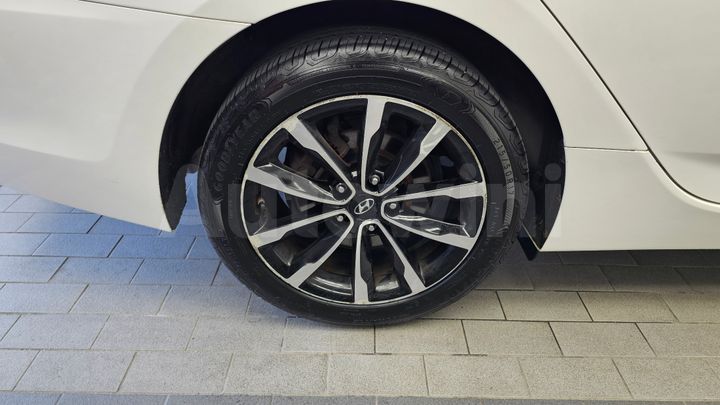 Hyundai i40 2016 — 5