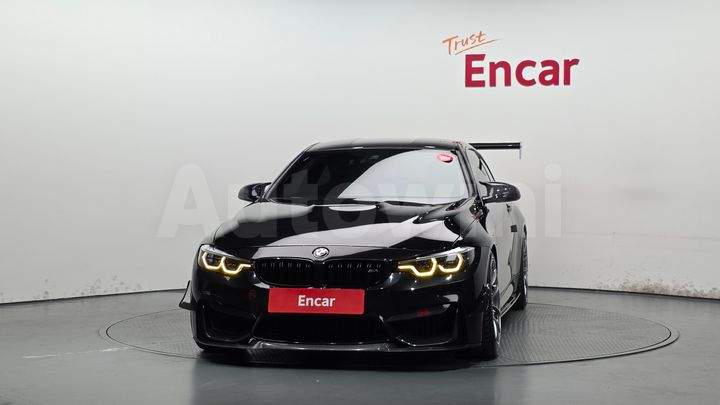 BMW M4 2018 — 3