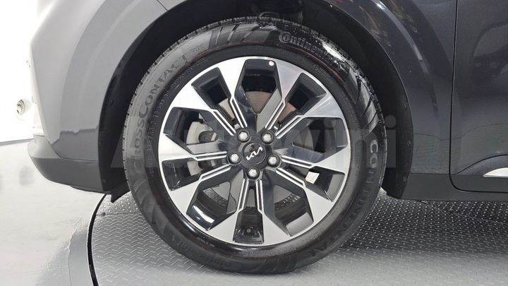 Kia Carnival 2023 — 5