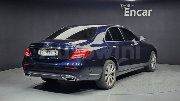Mercedes-Benz E Class 2019 — 2