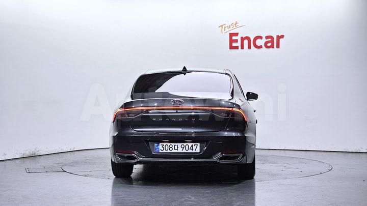 Hyundai Grandeur 2022 — 4